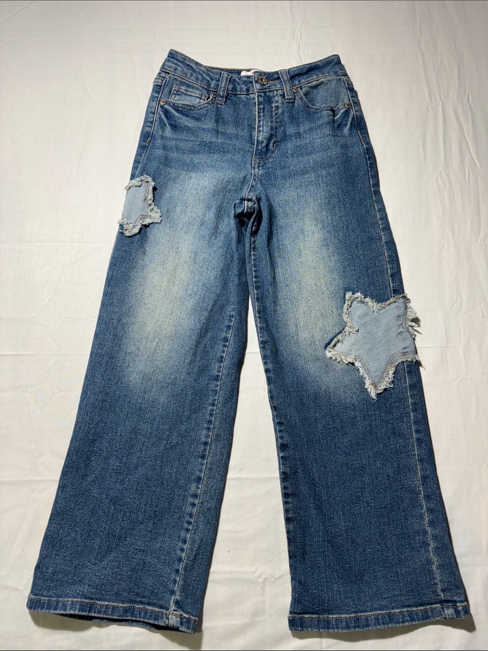 YMI Girls Size 8 Wide Leg Star Patch Distressed Denim Jeans